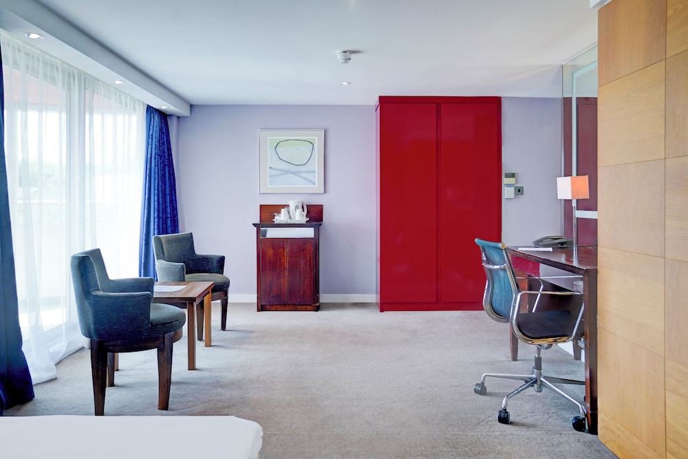 belvilla crewe city centre hotel lifestyle