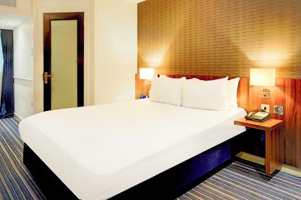 belvilla crewe city centre hotel lifestyle