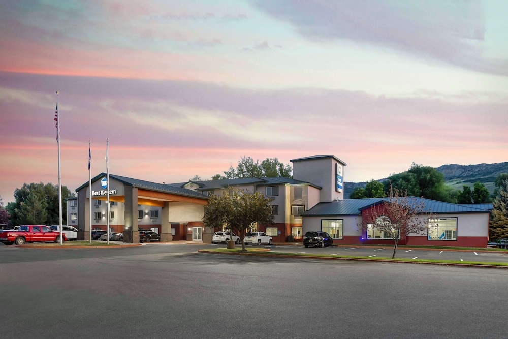 best western holiday hills