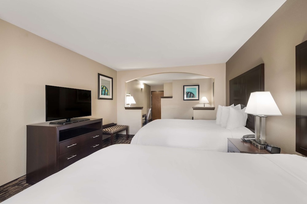 surestay plus hotel by best western plano
