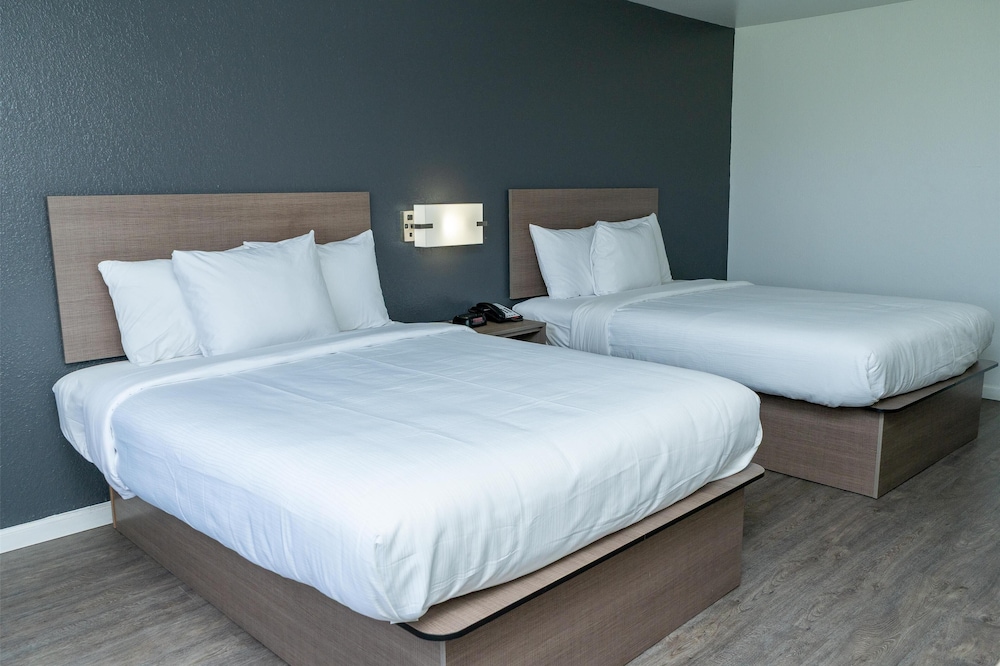 baymont by wyndham donaldsonville la