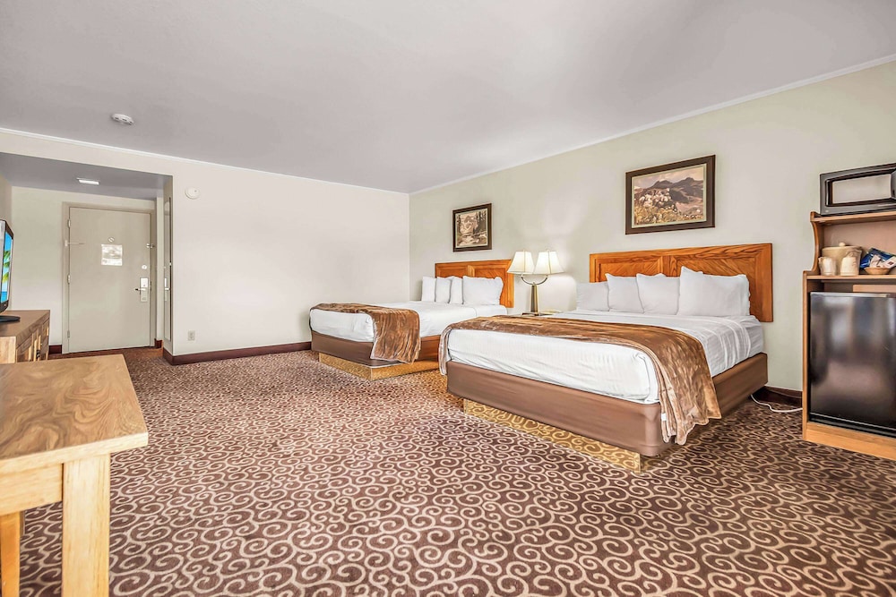 red arrow inn and suites