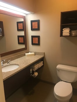 comfort inn and suites sturbridge brimfield