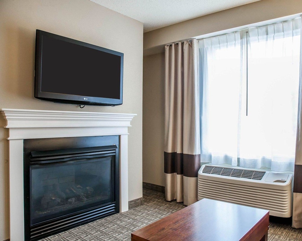 comfort inn and suites sturbridge brimfield