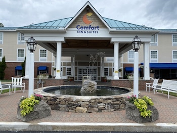 comfort inn and suites sturbridge brimfield