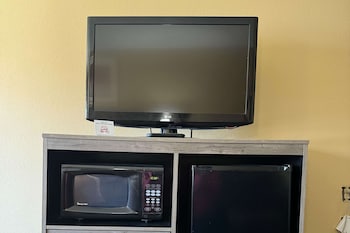 quality inn near i 72 and hwy 51