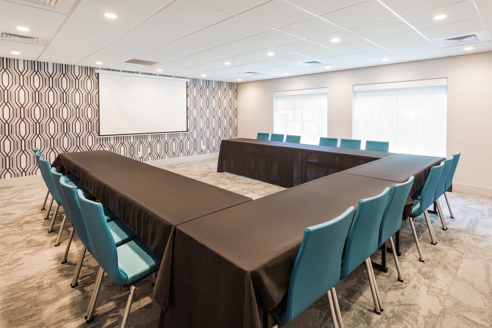 holiday inn express lorton