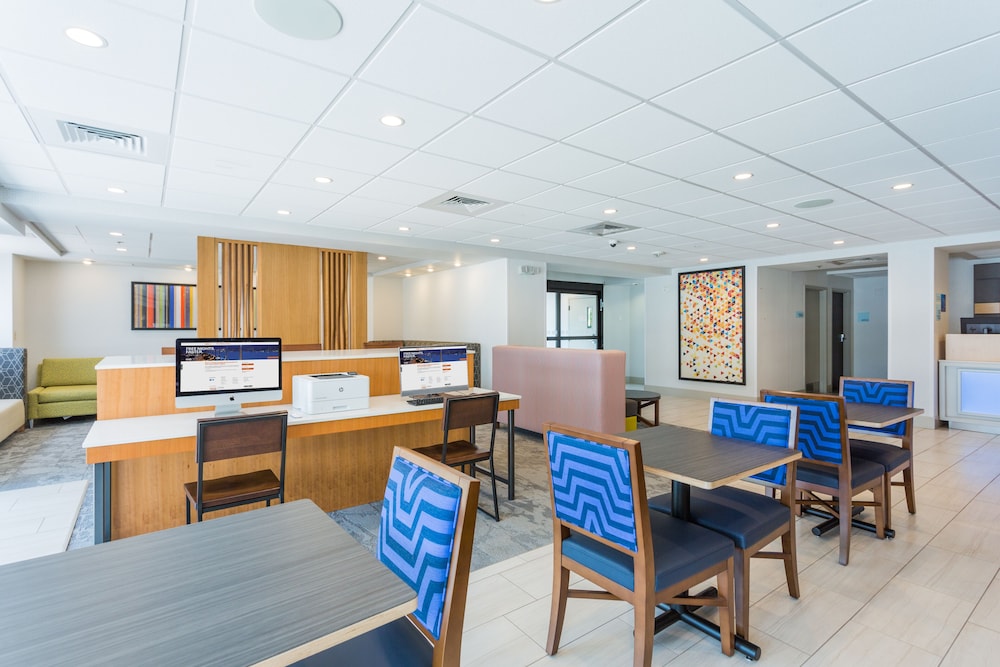 holiday inn express lorton