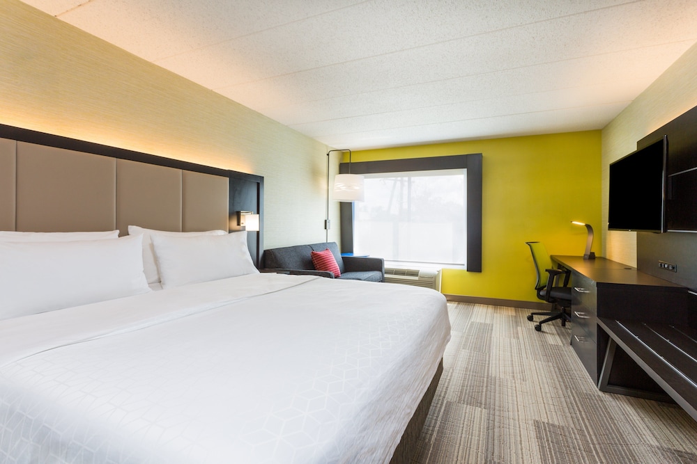 holiday inn express lorton