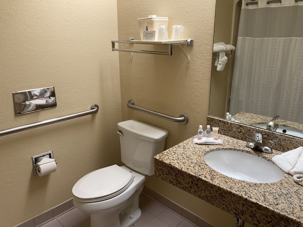 quality inn and suites little rock west