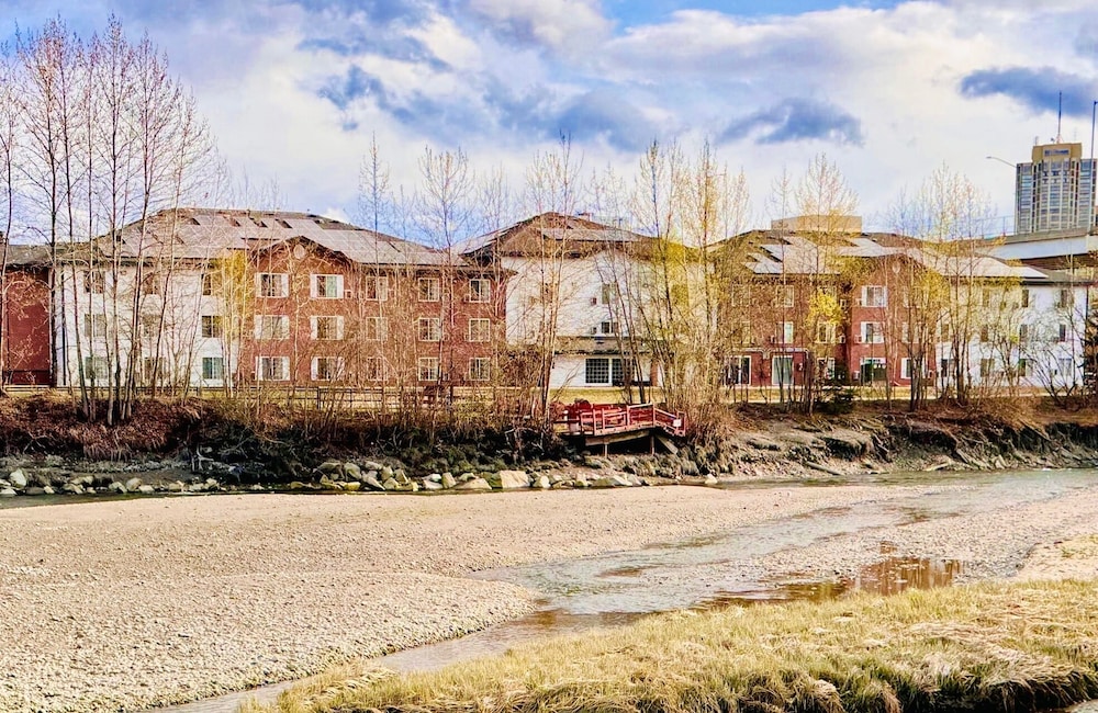 wingate by wyndham anchorage downtown ship creek