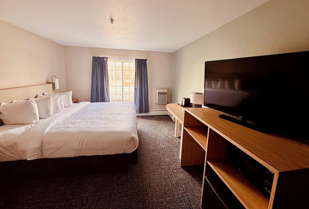 wingate by wyndham anchorage downtown ship creek