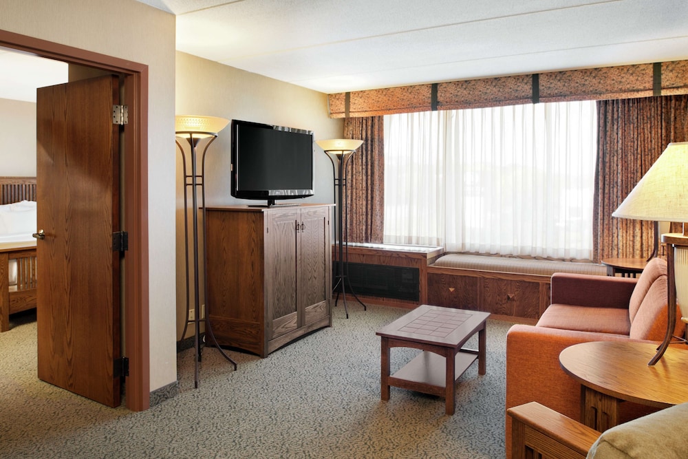 doubletree by hilton hotel libertyville mundelein