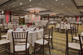 doubletree by hilton hotel libertyville mundelein
