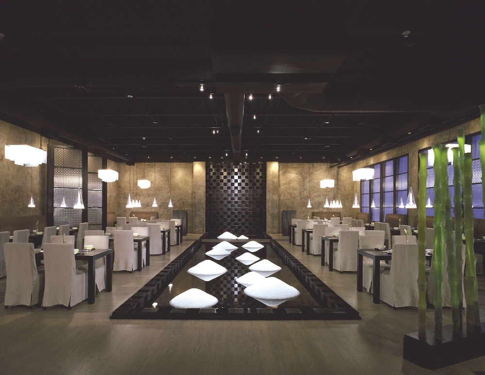 doubletree by hilton hotel libertyville mundelein