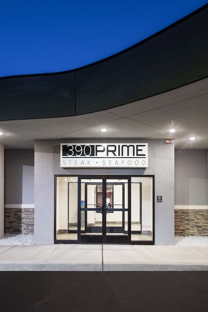 doubletree by hilton monroe township cranbury