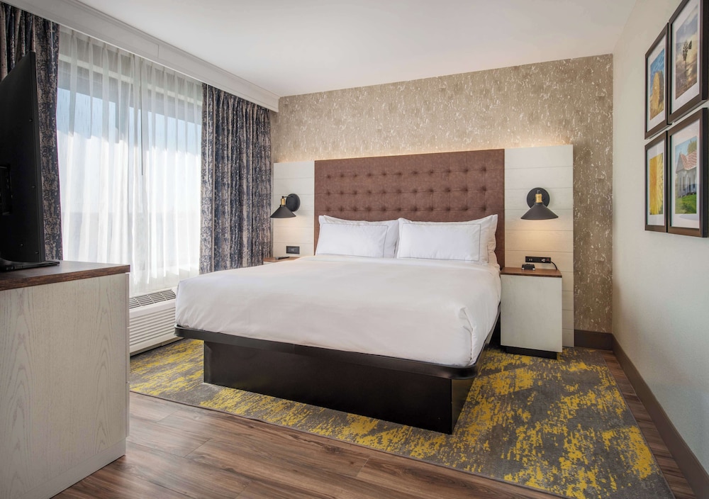 doubletree by hilton monroe township cranbury