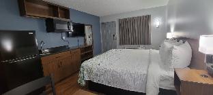 hometowne studios by red roof egg harbor atlantic city airport