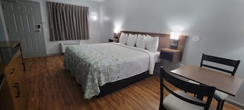 hometowne studios by red roof egg harbor atlantic city airport