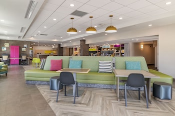 home2 suites by hilton bangor