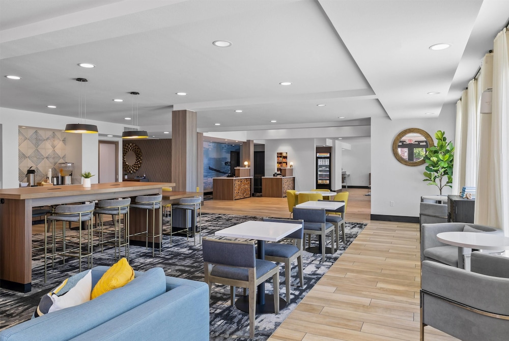 la quinta inn and suites by wyndham santa cruz