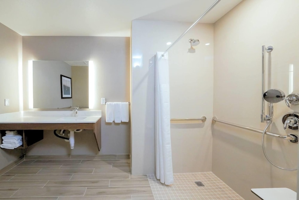 la quinta inn and suites by wyndham santa cruz