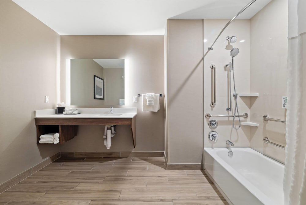 la quinta inn and suites by wyndham santa cruz