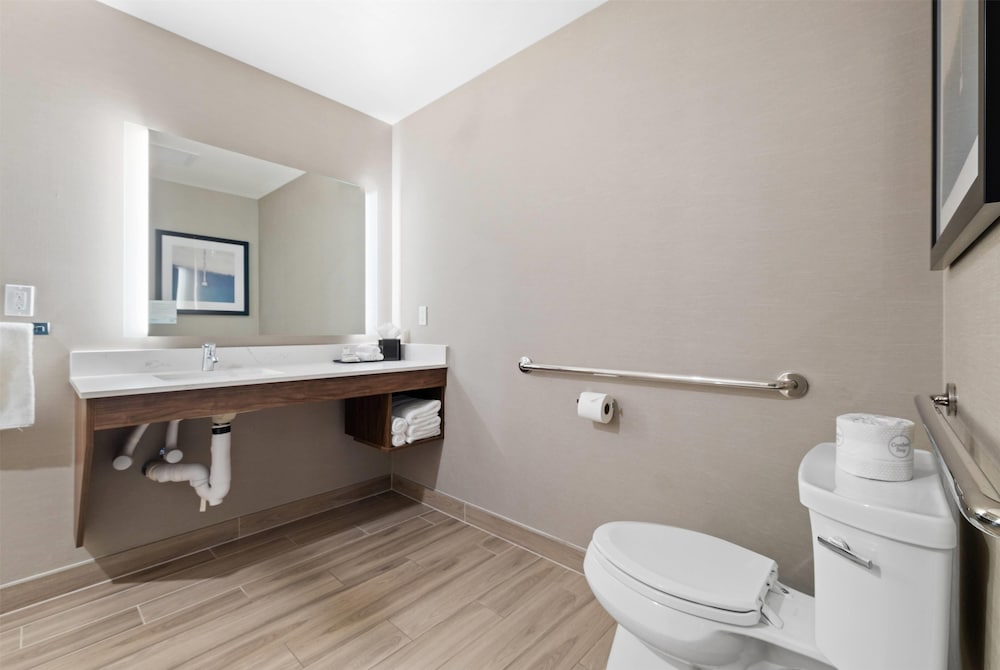 la quinta inn and suites by wyndham santa cruz