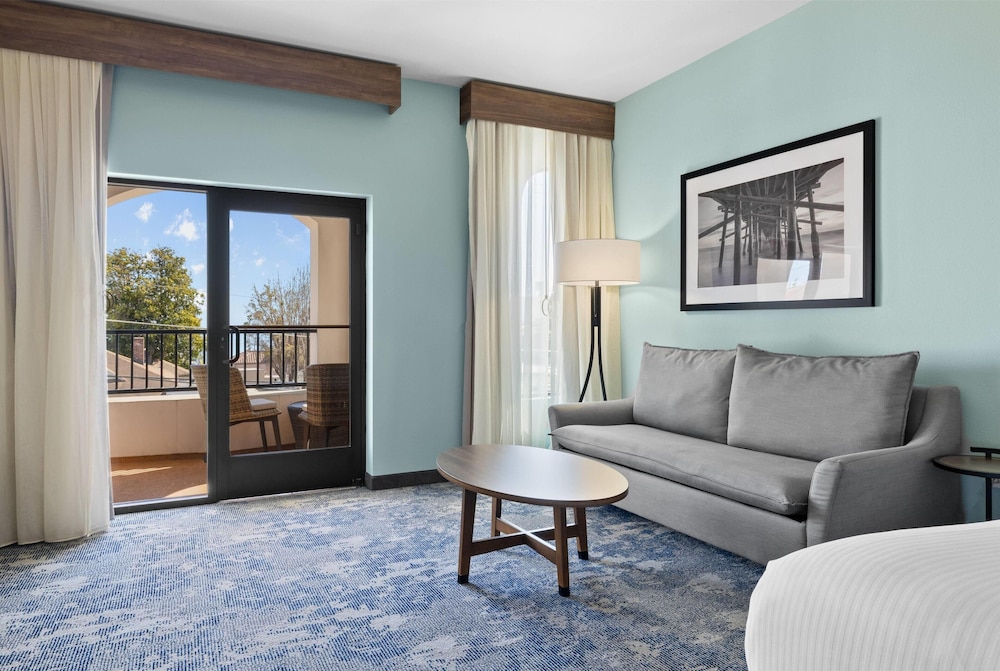 la quinta inn and suites by wyndham santa cruz