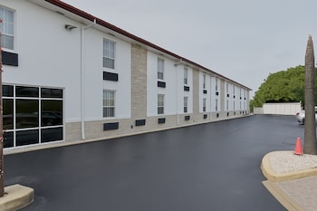baymont by wyndham florida city