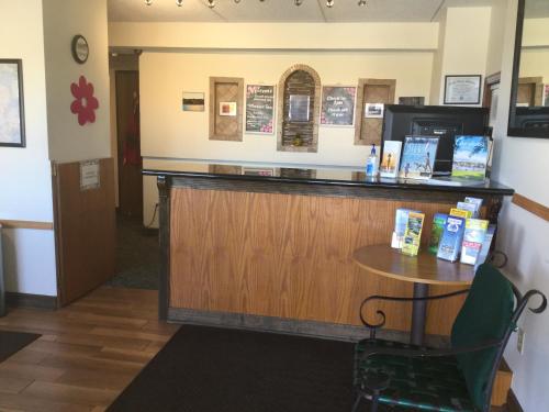 super 8 by wyndham petoskey