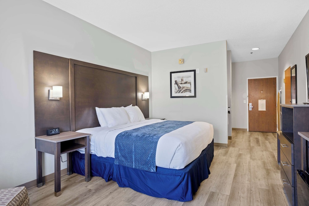 blue water inn and suites bw signature collection