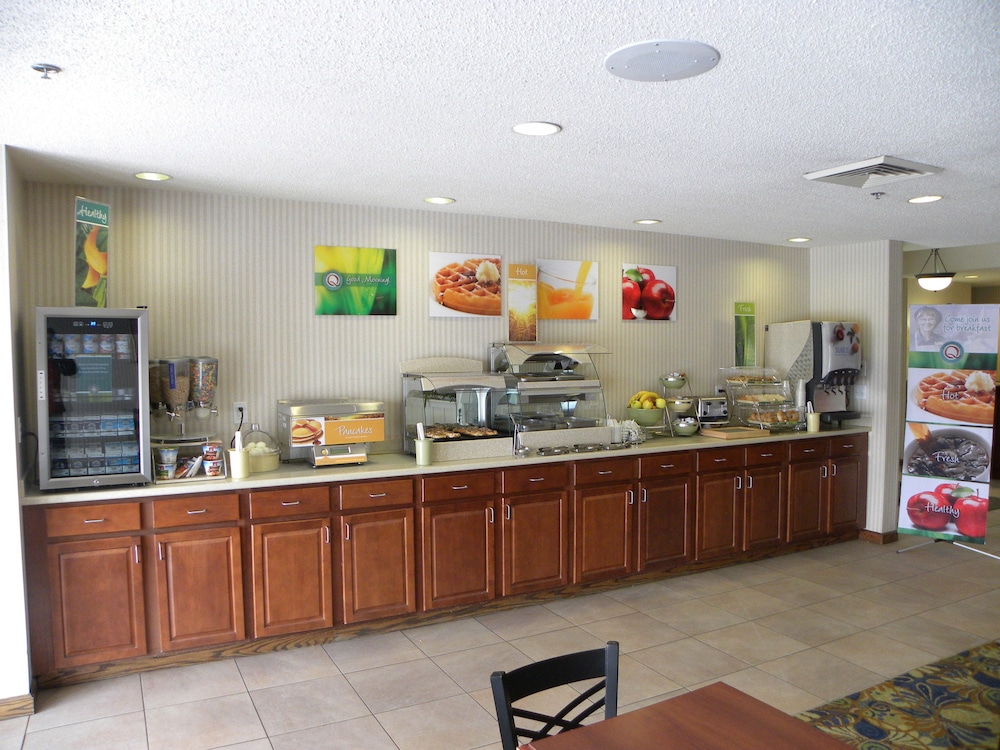 quality inn spring mills martinsburg north