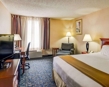 quality inn spring mills martinsburg north