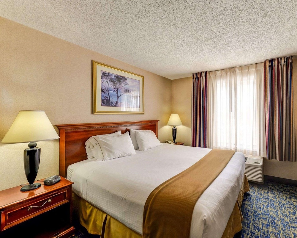 quality inn spring mills martinsburg north