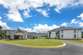 quality inn and suites