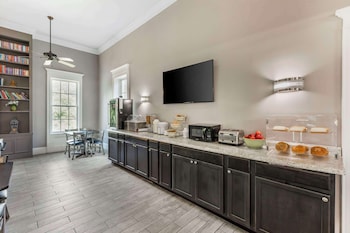 quality inn and suites