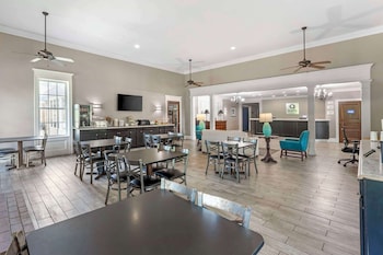 quality inn and suites