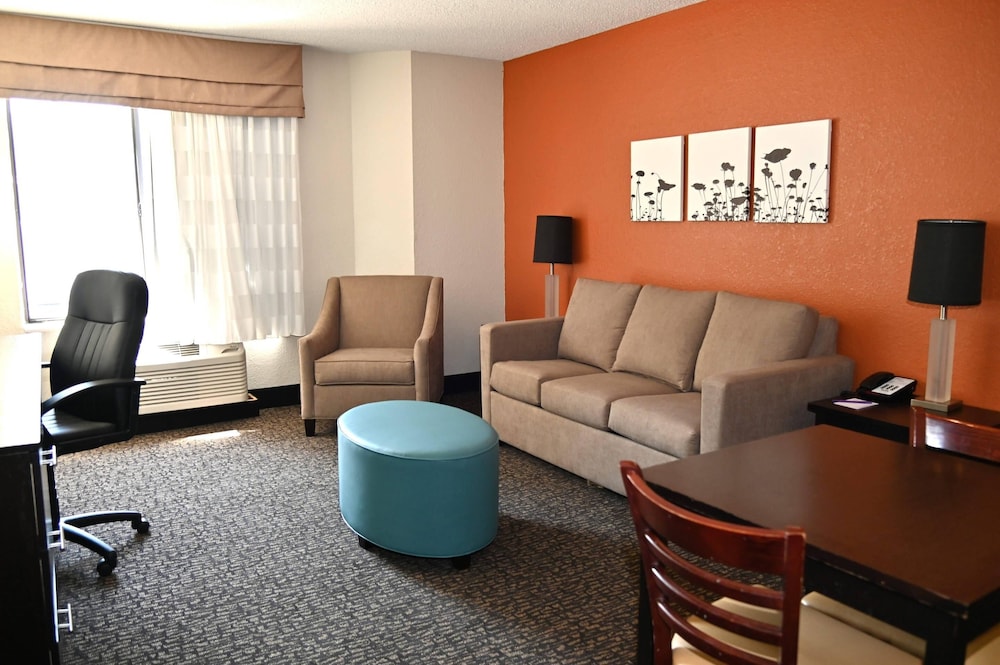 sleep inn and suites near ft bragg
