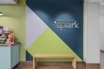 spark by hilton fredericksburg southpoint