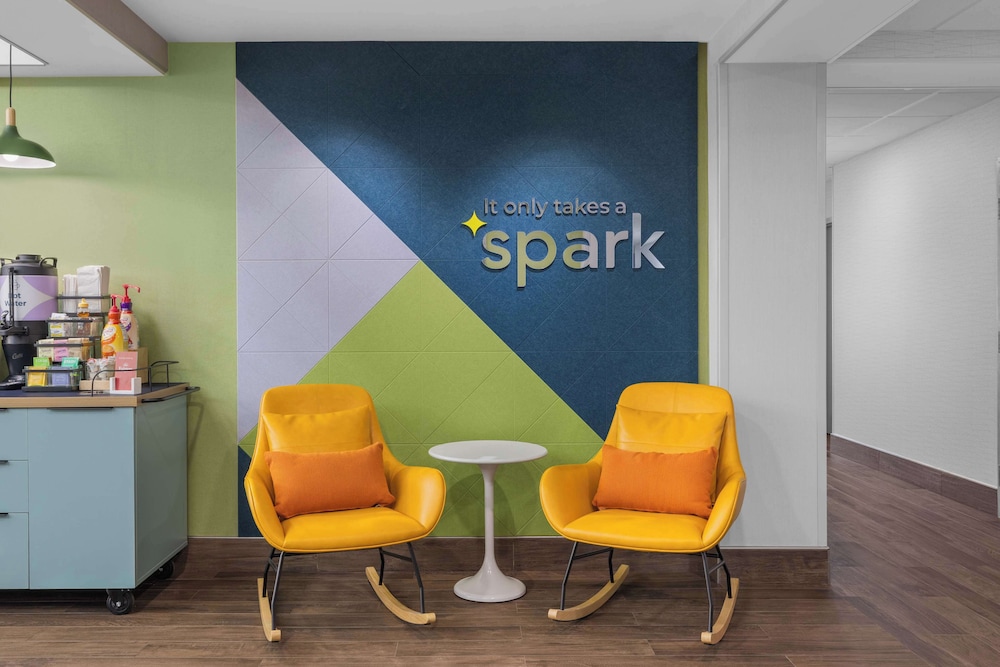 spark by hilton fredericksburg southpoint