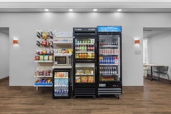 spark by hilton fredericksburg southpoint