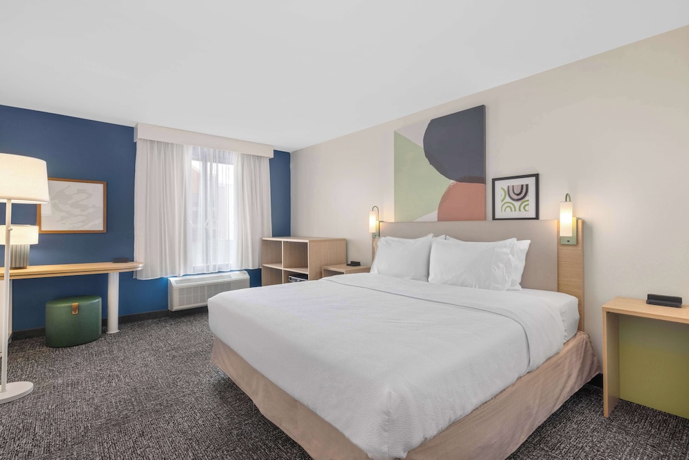 spark by hilton fredericksburg southpoint