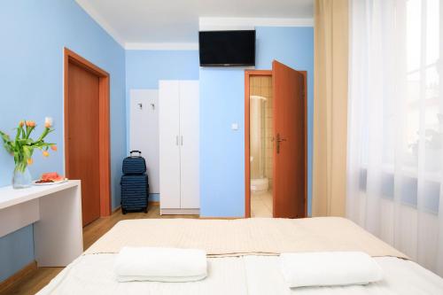 freedom hostel