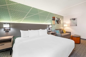 comfort inn and suites