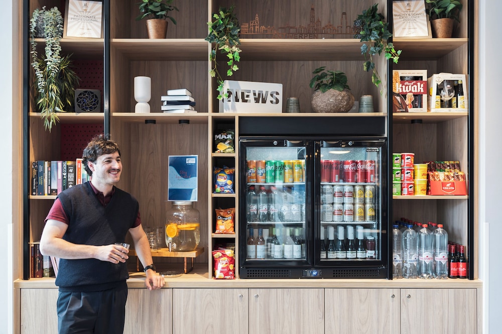 holiday inn express antwerp city centre an ihg hotel