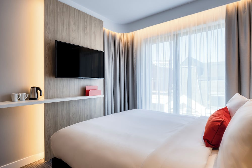 holiday inn express antwerp city centre an ihg hotel