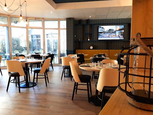 hotel kyriad tours saint pierre des corps gare