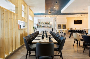 hotel kyriad tours saint pierre des corps gare