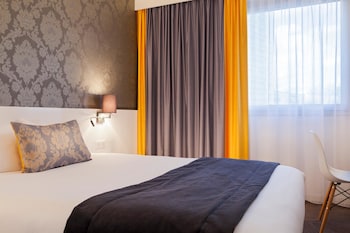 hotel kyriad tours saint pierre des corps gare